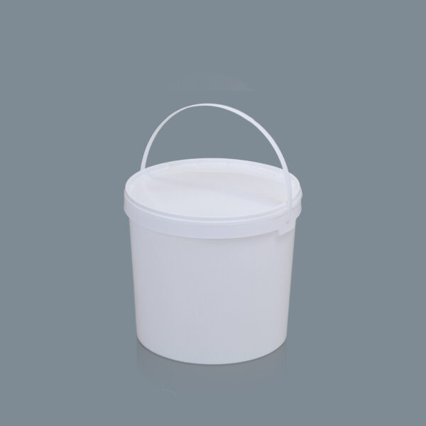White Round Container (440) with 10/12 White Lid